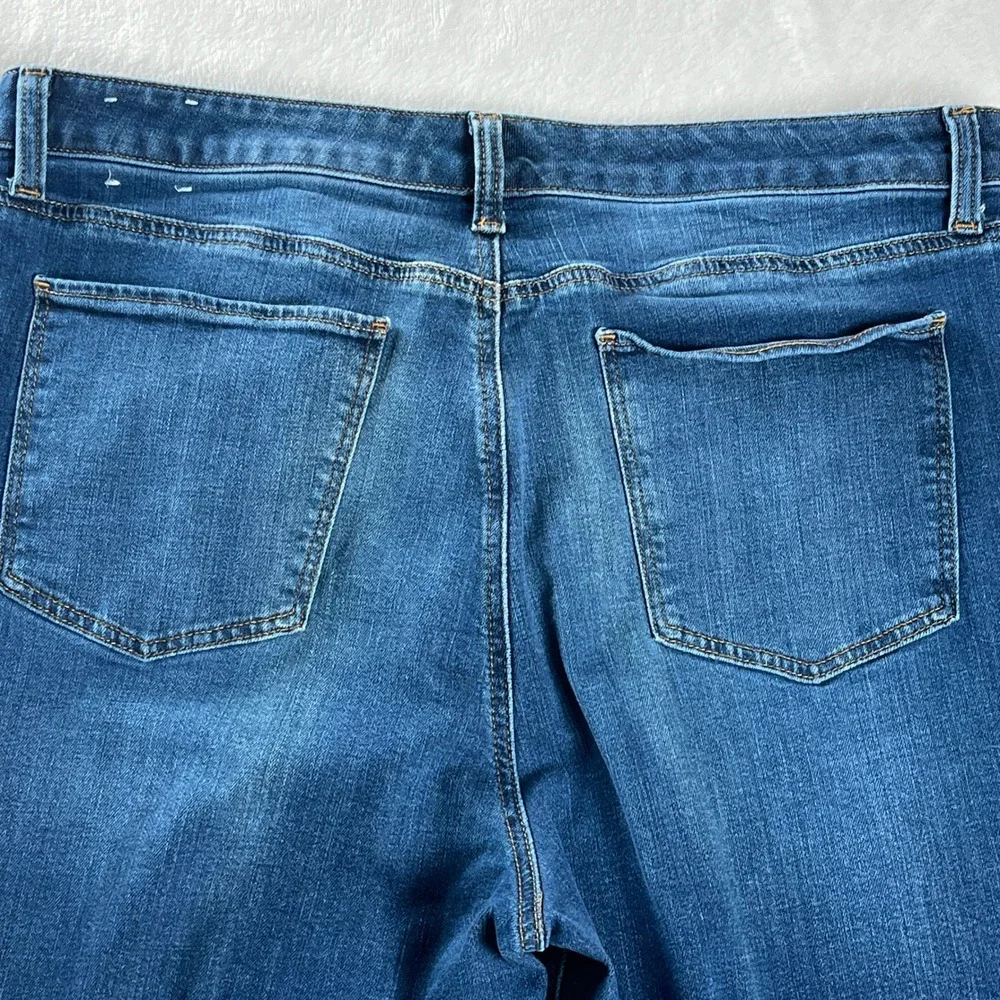 Talbots Straight Leg Crop Jeans Blue Denim Stretch Mid Rise Womens 16